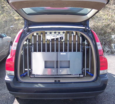 Volvo V70 with tailgate